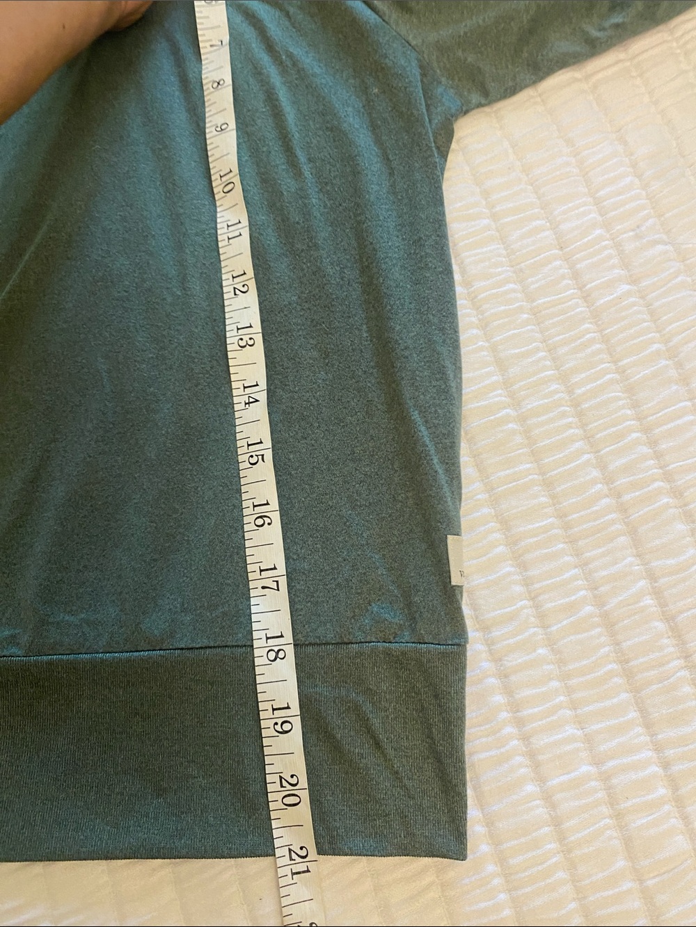 Vuori S day dreamer top excellent condition - Picture 5 of 5